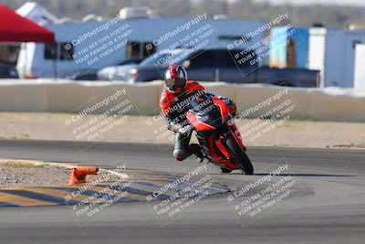 media/Dec-18-2022-SoCal Trackdays (Sun) [[8099a50955]]/Turn 2 (950am)/